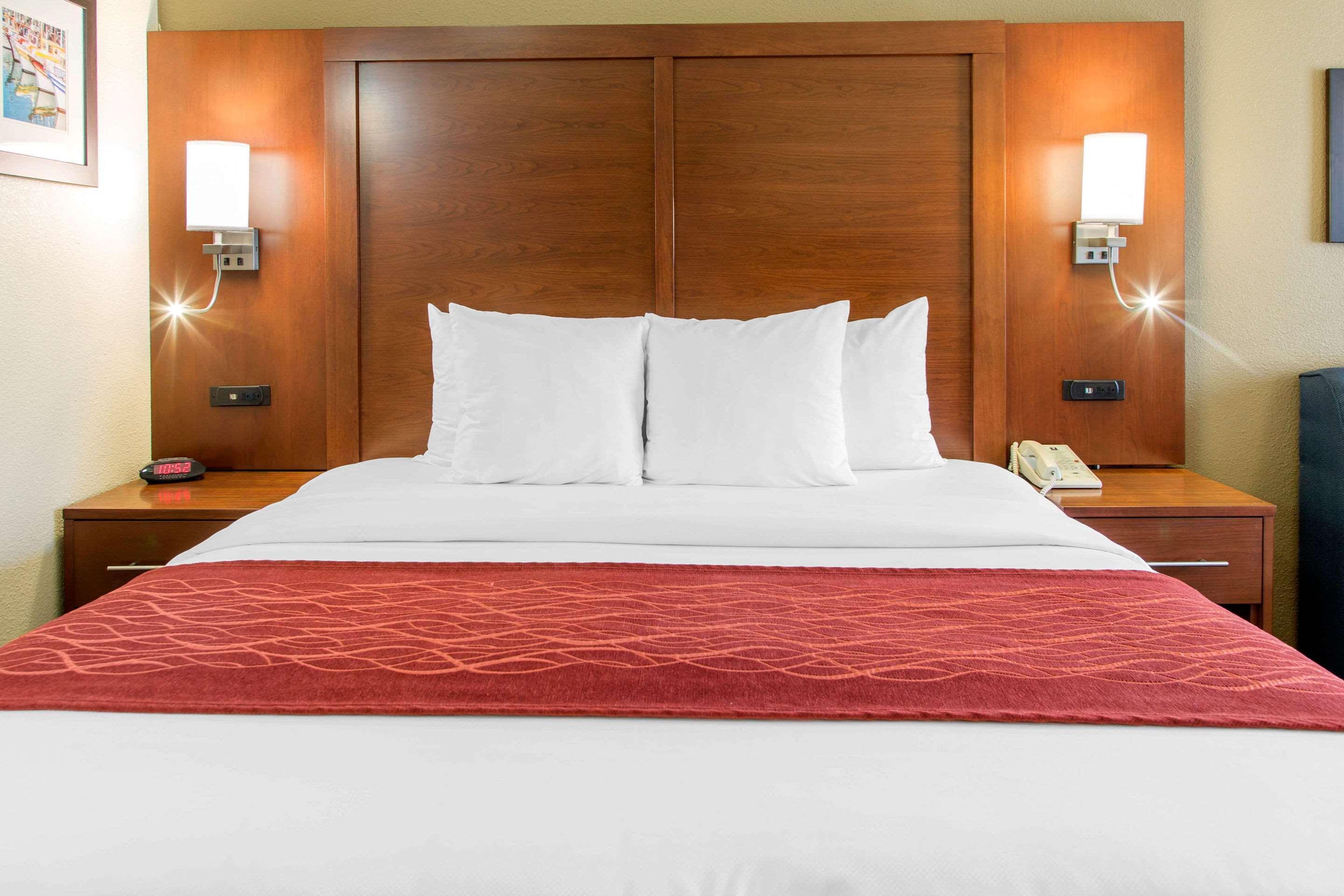 Comfort Inn & Suites San Francisco Airport North Юг Сан Франциско Экстерьер фото